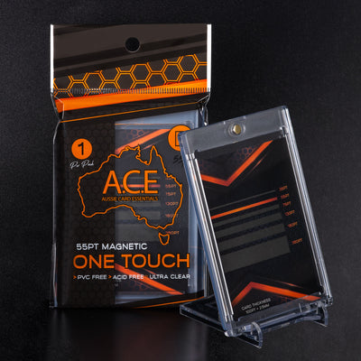 55PT One-Touch Magnetic Card Case