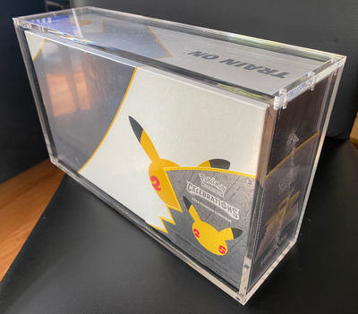 Ultra Premium Collection Case